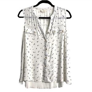 Ember Sleeveless White Button Down Top Navy Blue Tiny Feather Print Size L